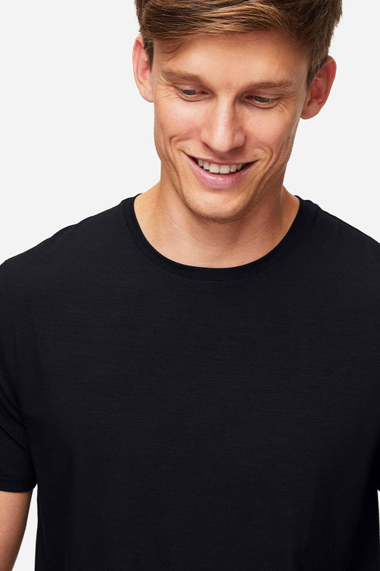 Basel T-Shirt-Derek Rose-Boyds Philadelphia