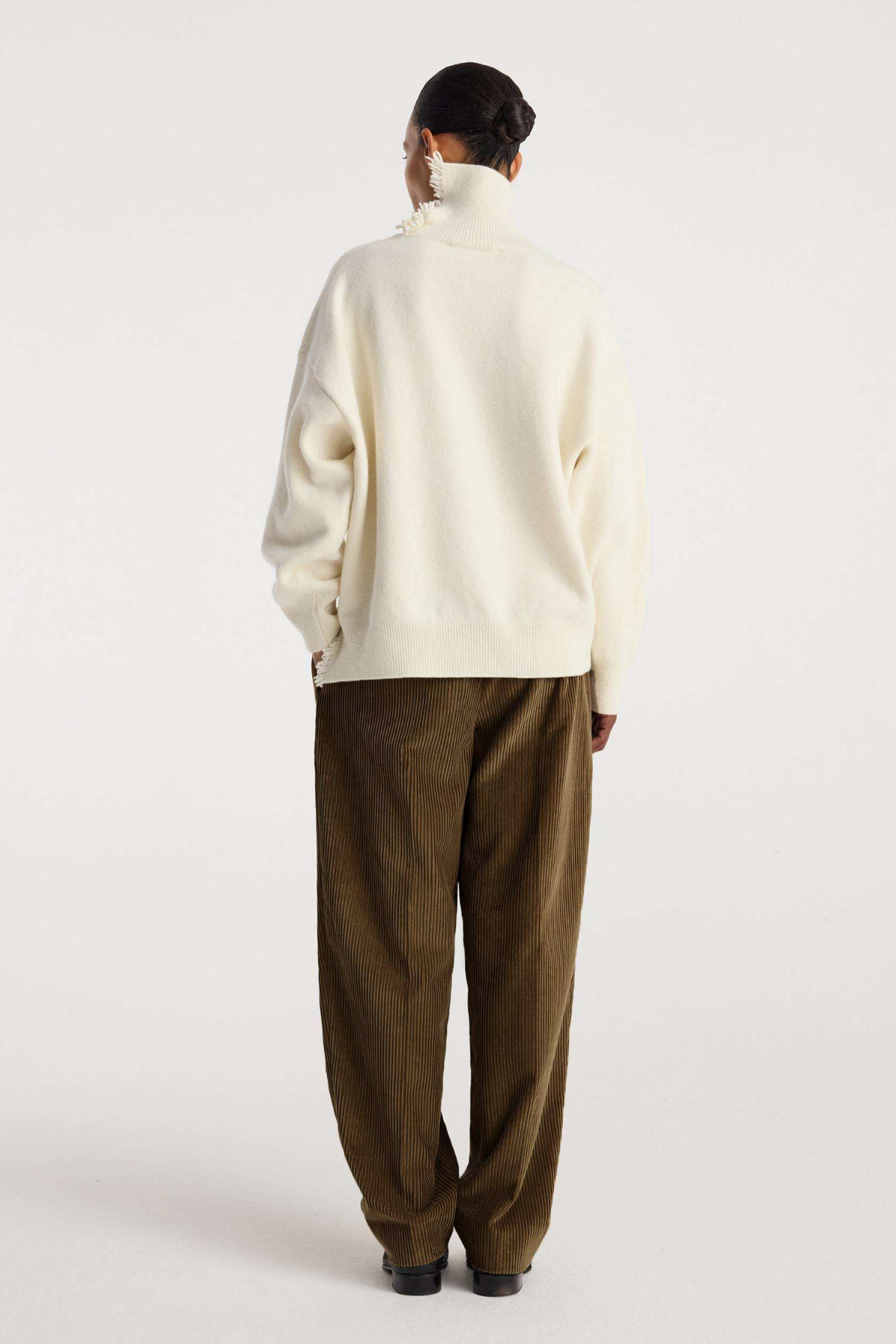 Turtleneck with Raw Details-Róhe-Boyds Philadelphia