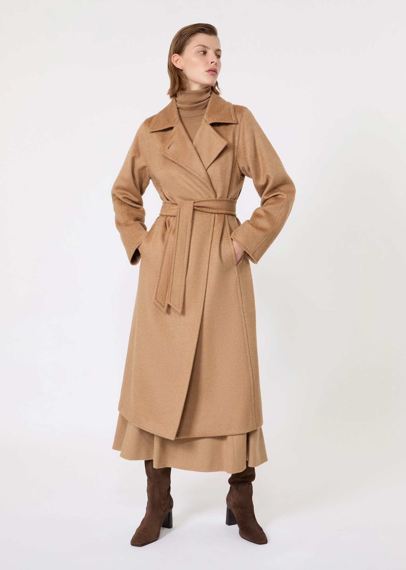 SHOP WOMEN'S OUTERWEAR
