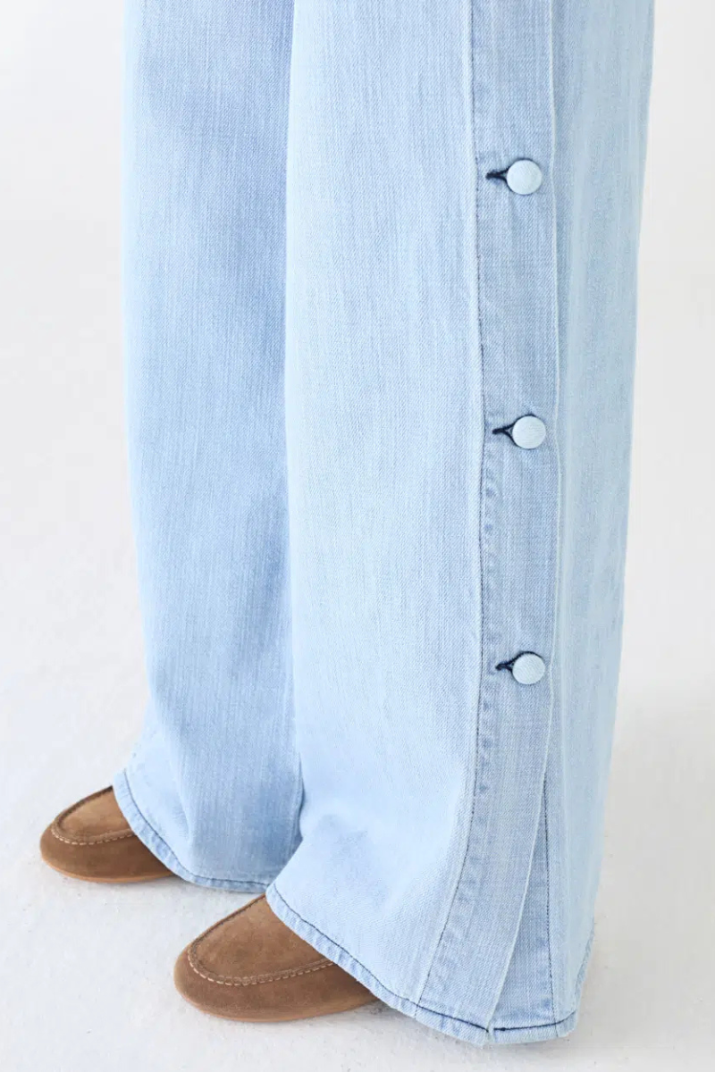 Sporty Wide Leg Jeans-Shaft-Boyds Philadelphia