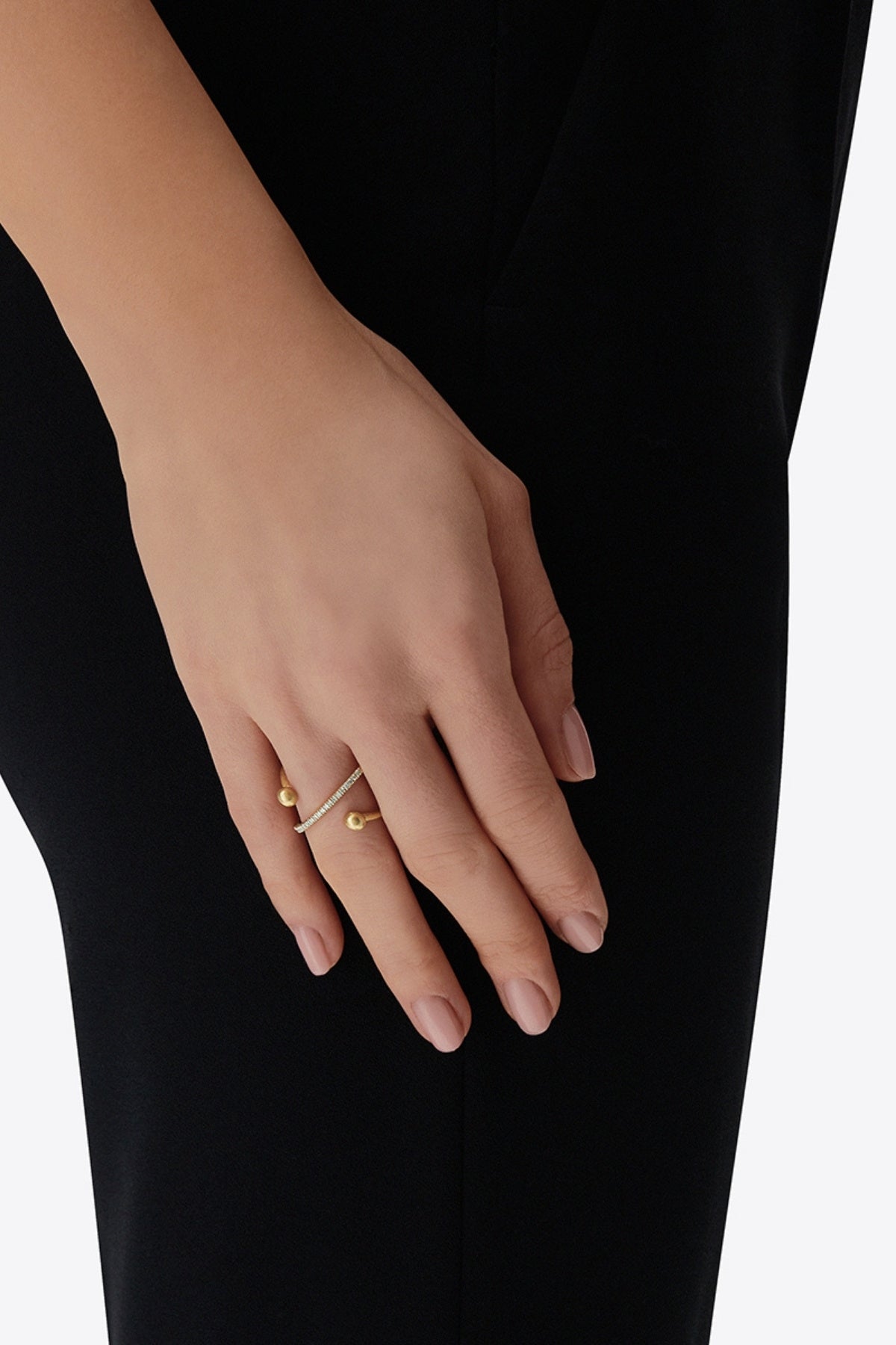 Soffio Criss Cross Ring (Small)