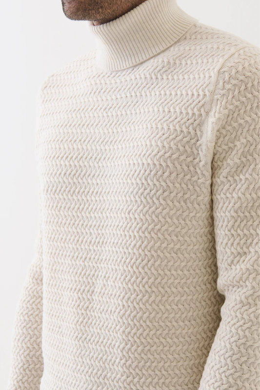 Merino Textured Turtleneck