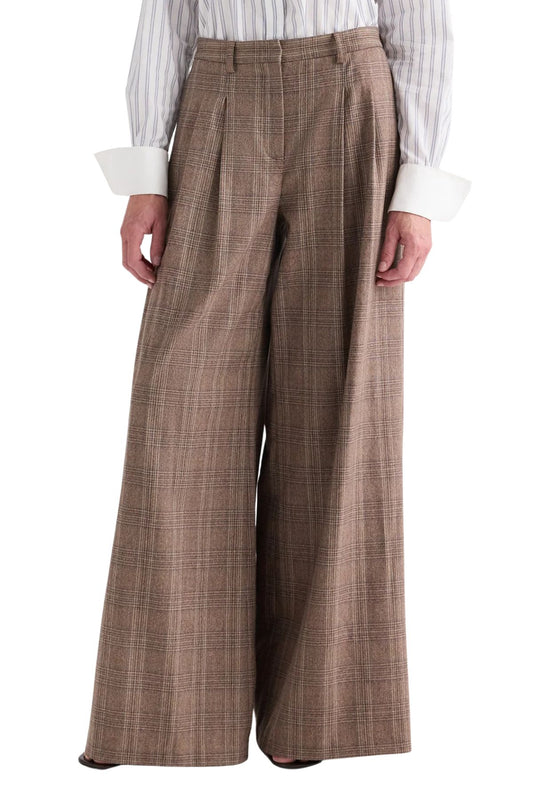 Avery Pant