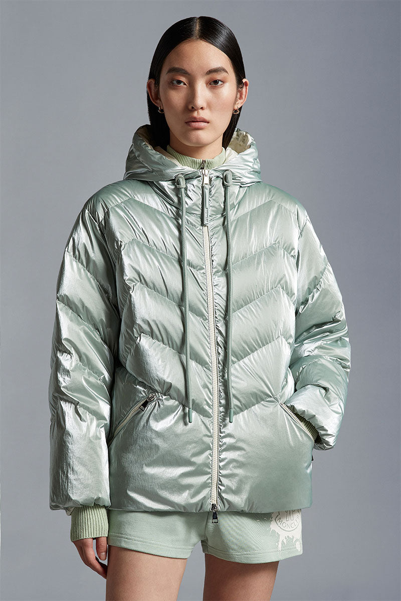 Oeting Short Down Jacket-Moncler-Boyds Philadelphia