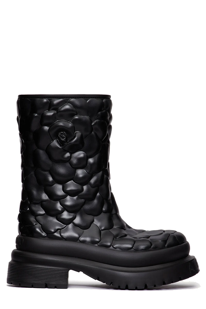 Strædet thong forholdsord Långiver Atelier 03 Rose Edition Rain Boots by VALENTINO Garavani – Boyds